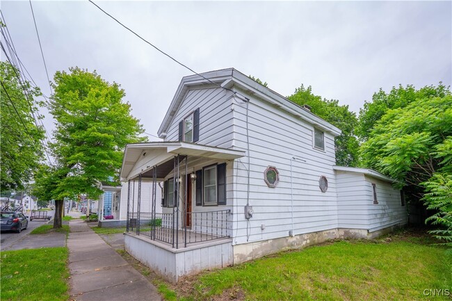 Building Photo - 111 N Frankfort St