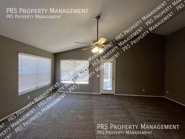 Building Photo - 1453 E Sierra Madre Ave