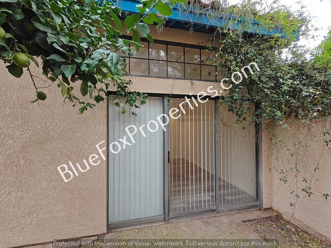 Building Photo - 254 E Pastime Rd