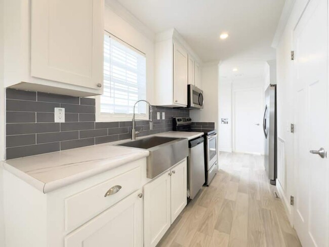 Building Photo - 34 Betty Dr