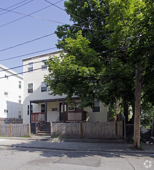 Primary Photo - 51 Colonial Ave