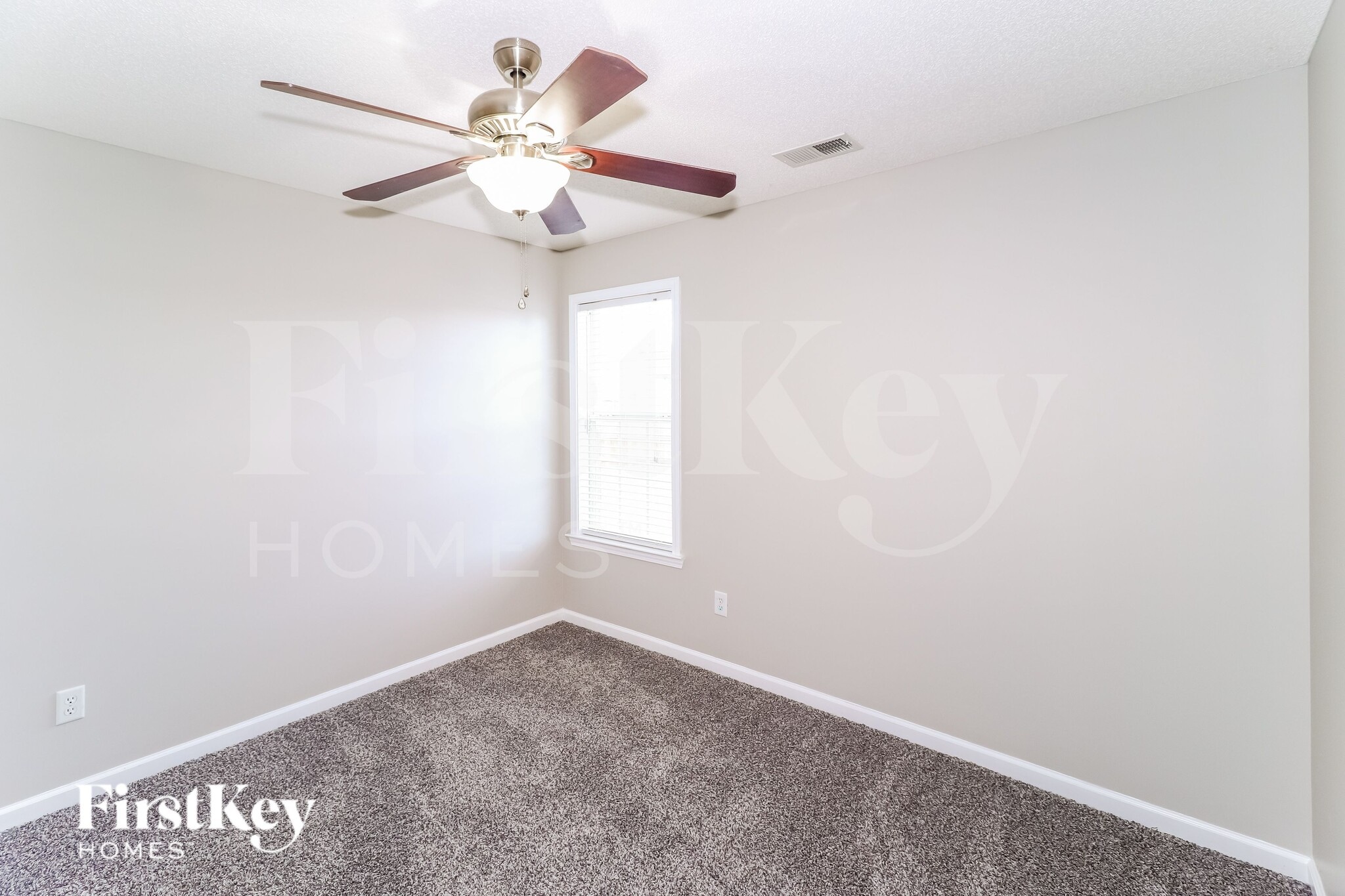 Building Photo - 5155 ZACHARY RUN Cove