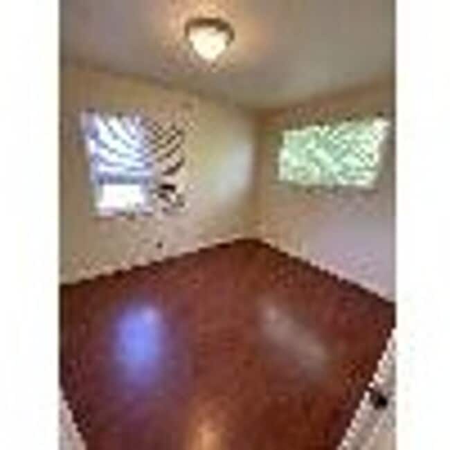 Building Photo - 2318-22 EMPRESS STREET