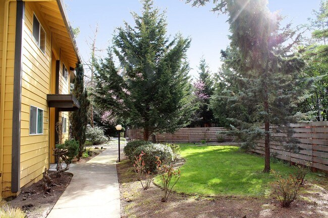 Primary Photo - 6755-6755 SW Terri Ct