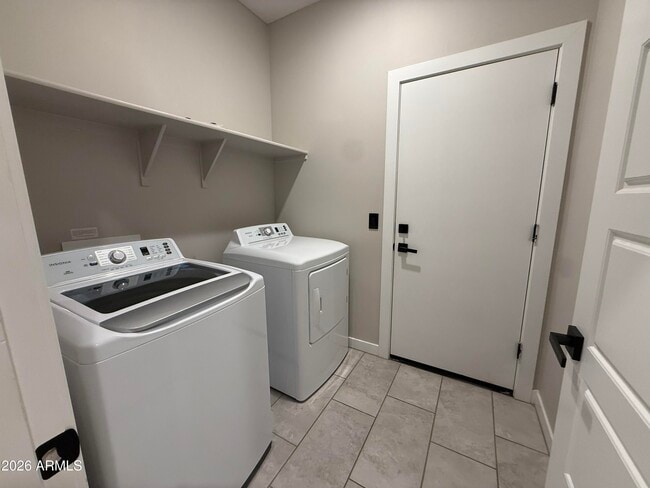 Building Photo - 35448 W Santa Barbara Ave