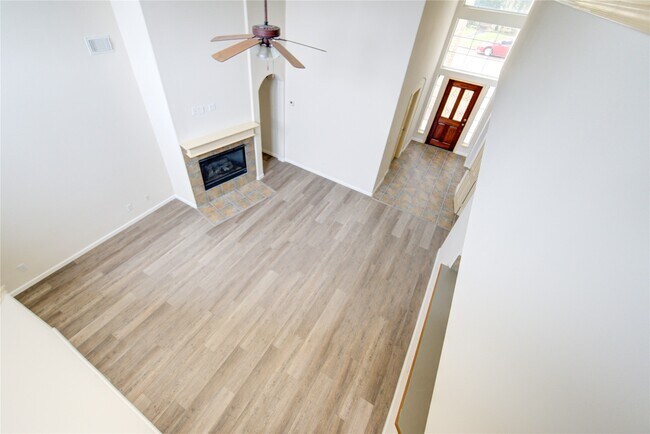 Building Photo - 800 Mulligan Ct