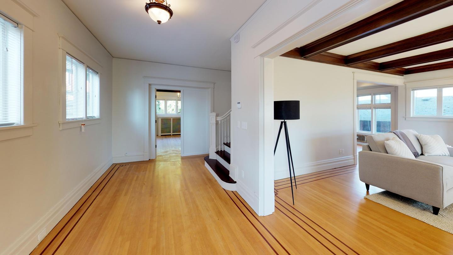 Building Photo - 806 N 48th St