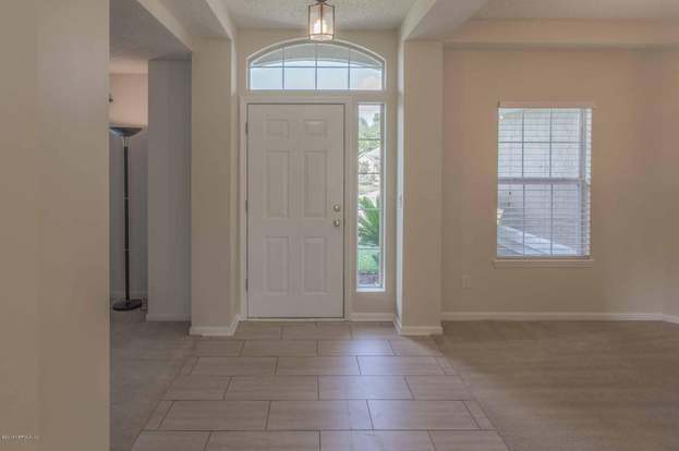 Building Photo - 12096 Coachman Lakes Way