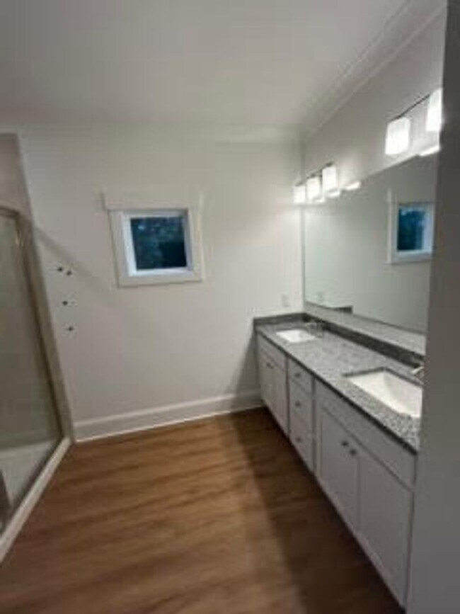 Building Photo - "Brand New Construction" 1 mile from Campus and Downtown