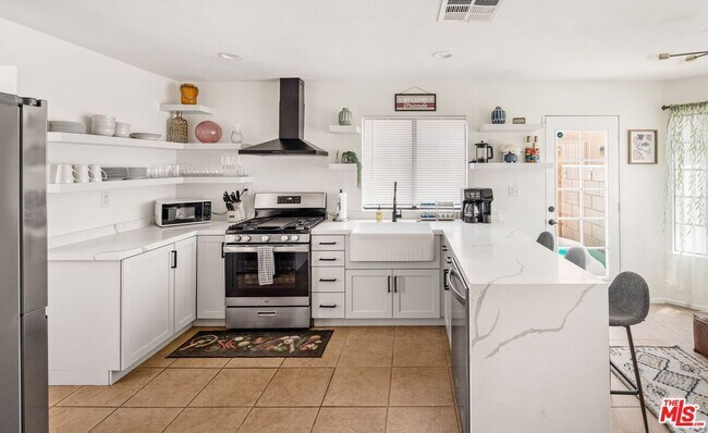 Building Photo - 45808 Sutter Creek Rd