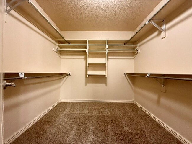 Building Photo - 1271 Coventry Ln
