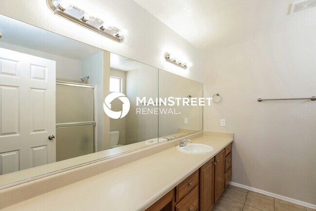 Building Photo - 3 Bedroom Pet-Friendly Home in MESA, AZ with Main Street Renewal