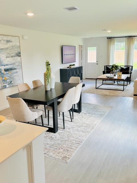 Building Photo - 1747 W Stroker Rd