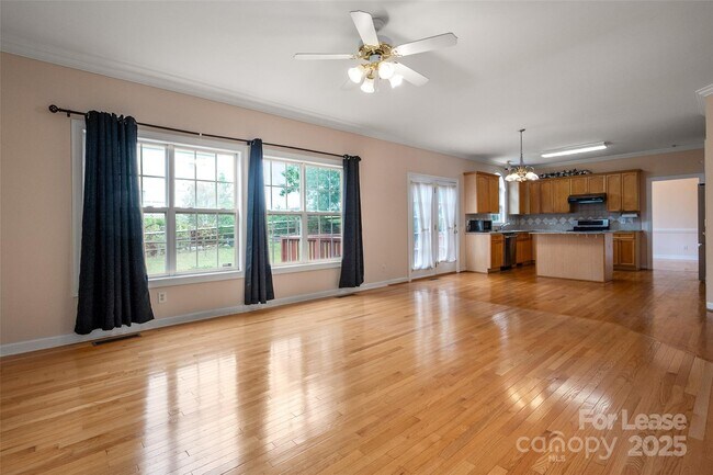 Building Photo - 11520 McGinns Trace Ct
