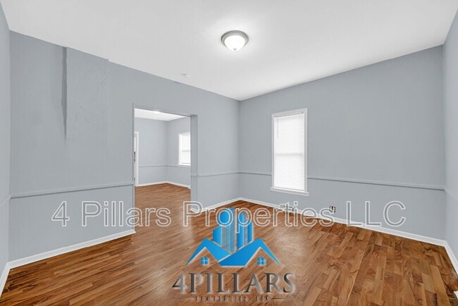Building Photo - 617 Kane St