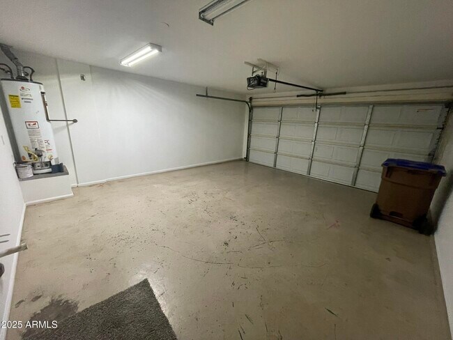 Building Photo - 40304 W Hayden Dr