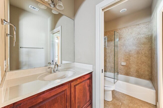 Building Photo - 141 Silverado Dr
