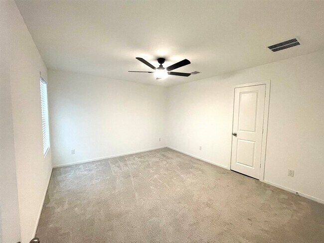 Building Photo - 21103 Newberry Grv Ln