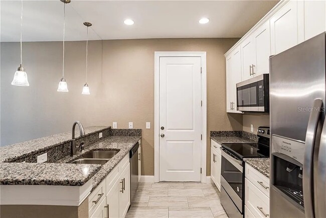 Building Photo - 2134 Lunn Landings Blvd
