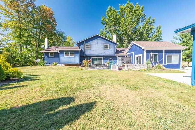Building Photo - 11850 Beacom Rd