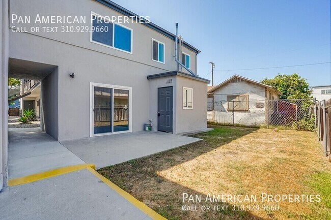 Building Photo - 1503 Stanton Pl