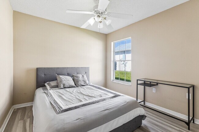 Building Photo - 7907 Magnolia Bend Ct