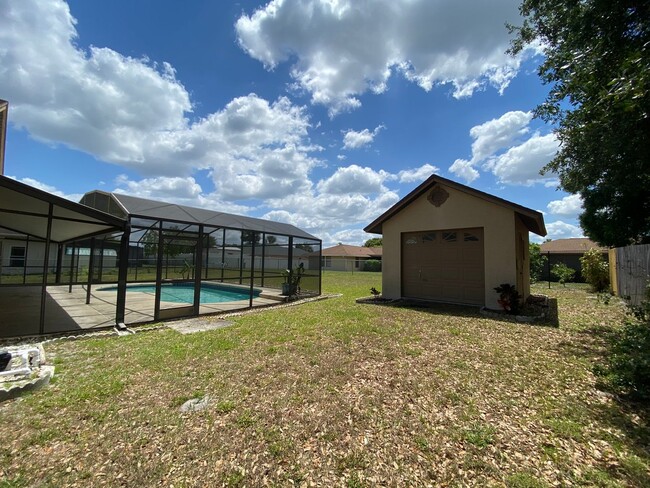 Building Photo - Spacious 3-Bedroom Home with Private Pool ...