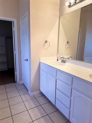 Building Photo - 8604 Thistle Ridge Terrace