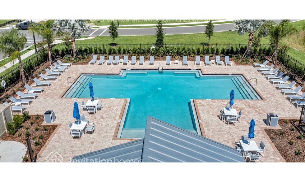 Building Photo - 3007 Blue Bonnet Ln