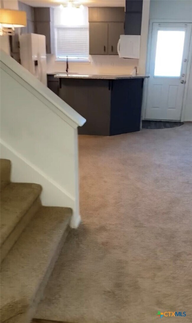 Building Photo - 1316 Opal Rd