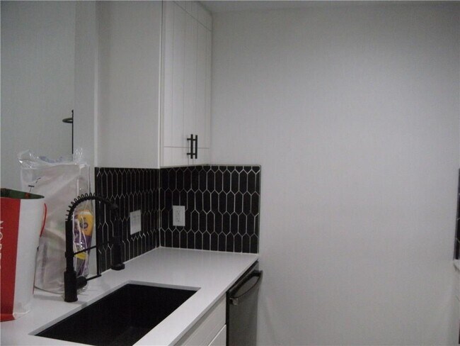 Building Photo - 2529 Rio Grande St