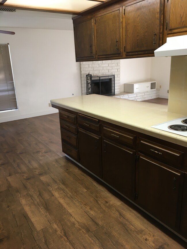 Building Photo - 5609 Logan St