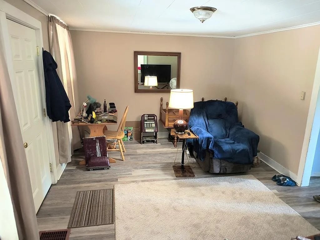 Building Photo - 2820 Austinville Rd