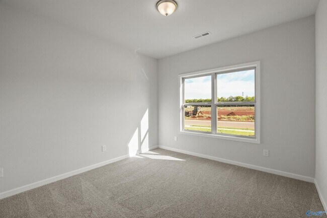 Building Photo - 4 Bedrooms in Hazel Green!!