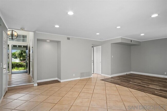 Building Photo - 3251 Celinda Dr