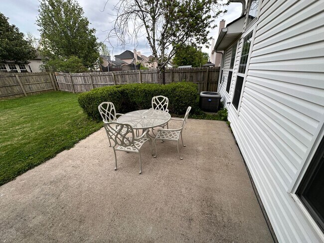 Building Photo - COMING SOON! Beautiful Single Family House with 3 BR and 2 Baths! All Electric, Garage
