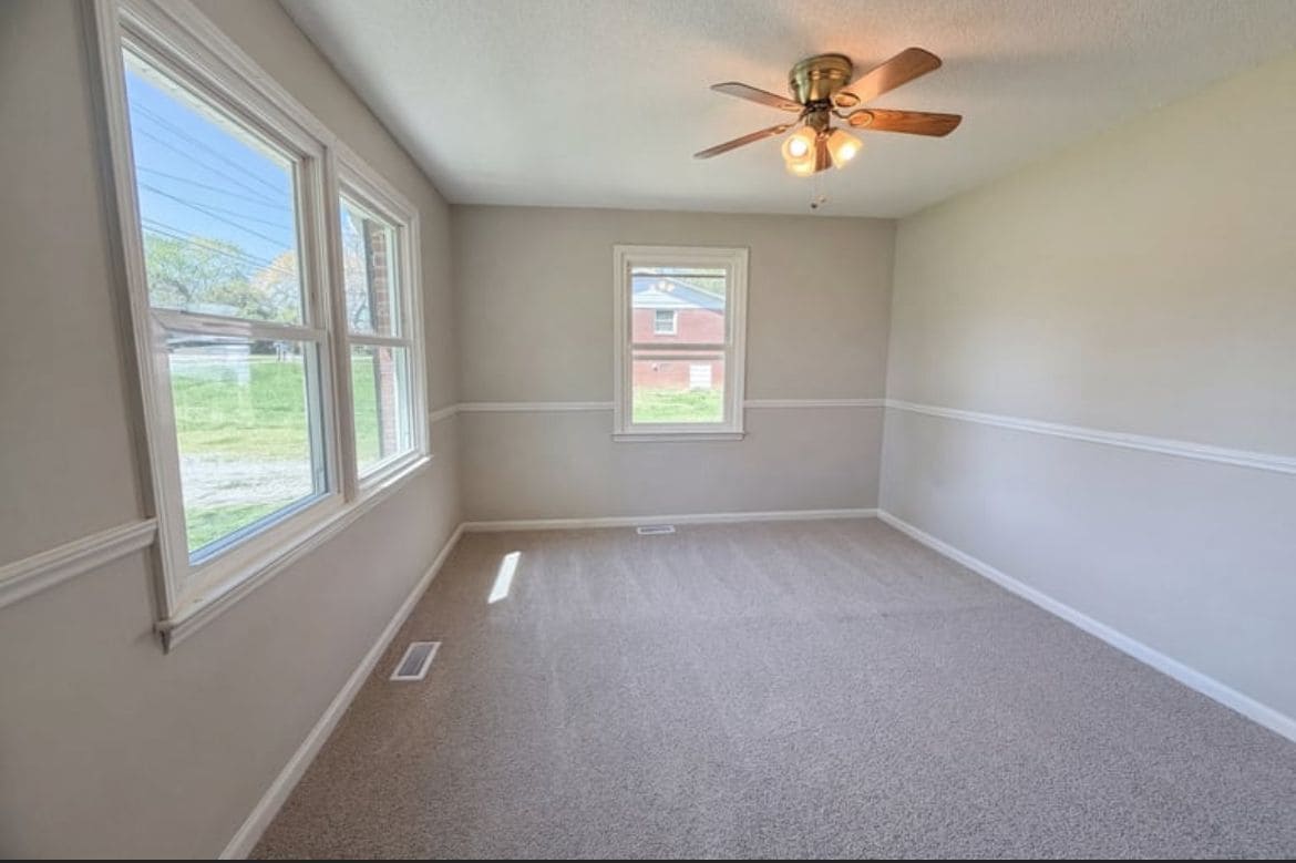 Building Photo - 4402 Ginger Dr