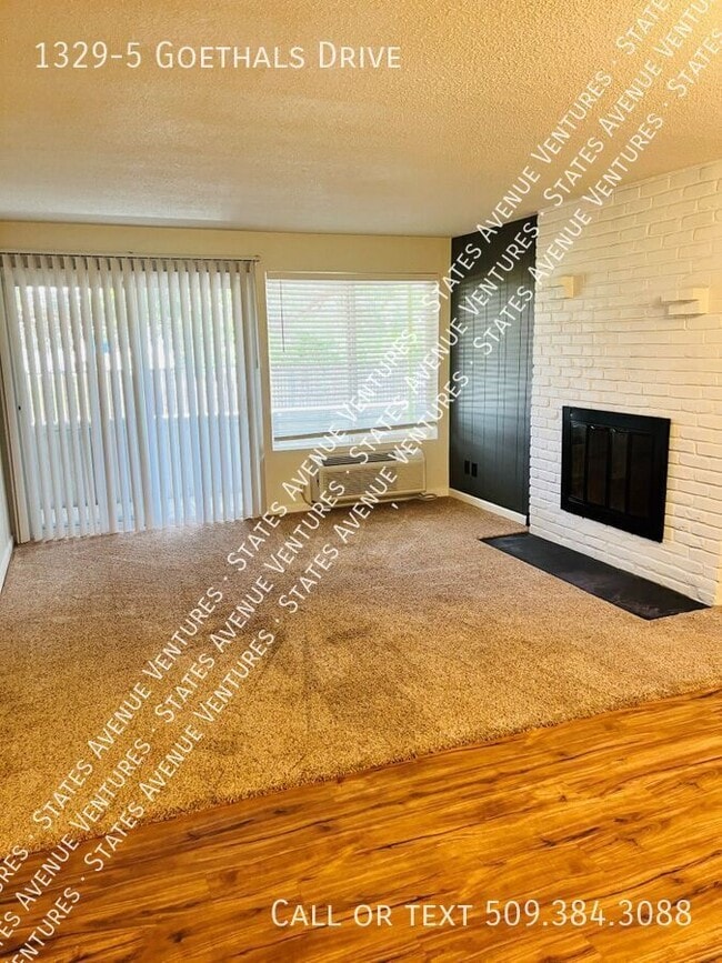 Building Photo - 1329 Goethals Dr