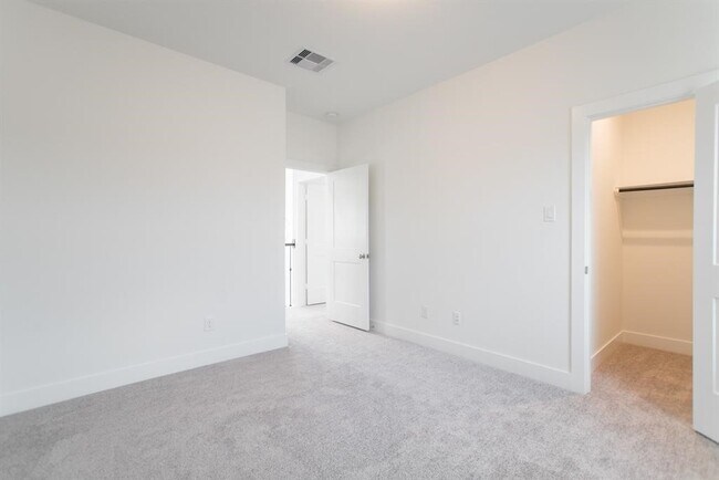 Building Photo - 17723 Tree of Heaven