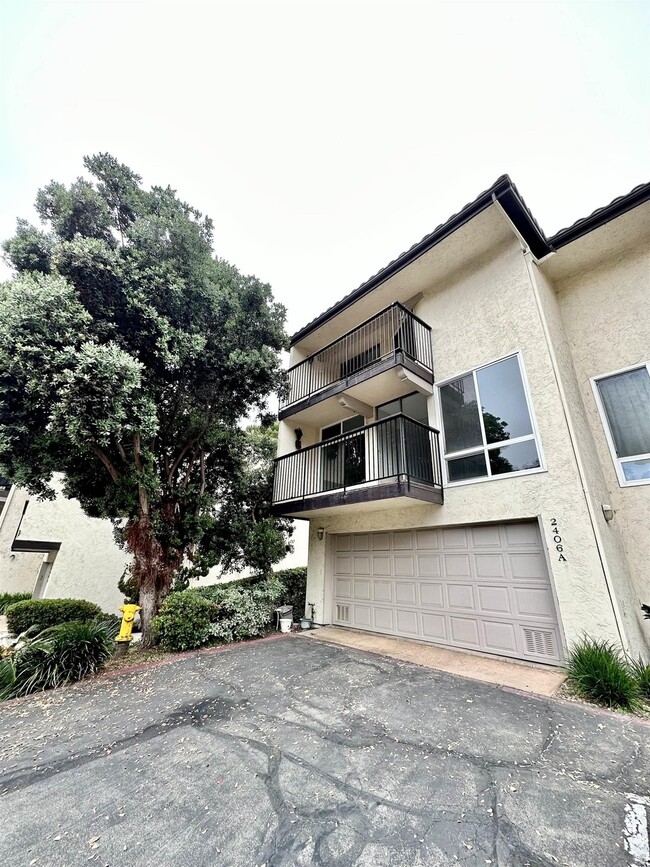 Building Photo - 2406 Altisma Way