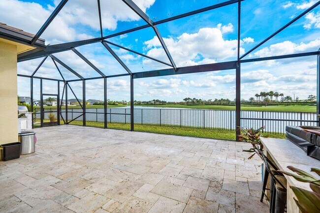 Building Photo - 15964 Whippoorwill Cir