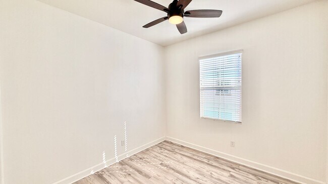 Building Photo - 4374 Nautilus Way