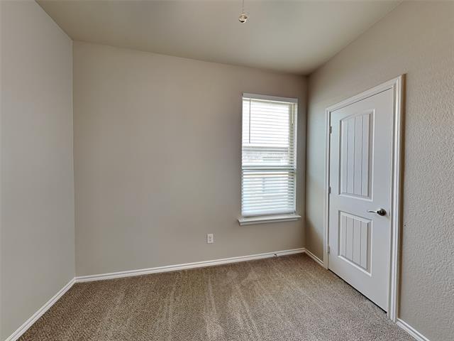 Building Photo - 1212 Ashley Dr