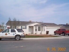 Building Photo - 1890 Natalia Way