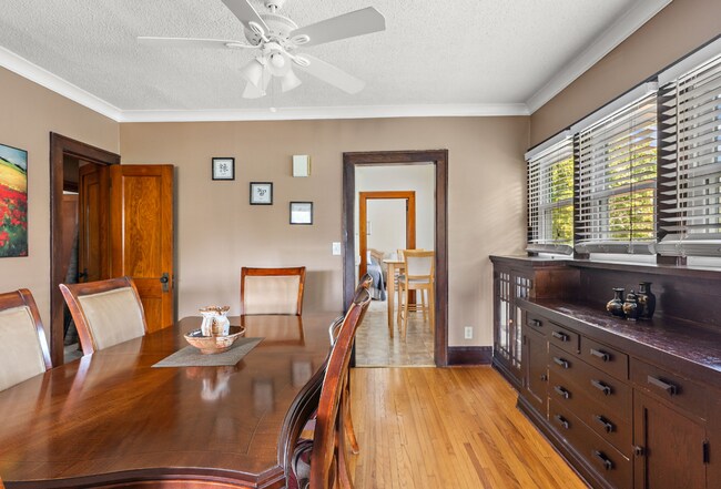 Building Photo - 935-937 Marshall Avenue