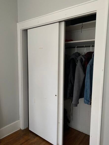 Typical closet - 514 Grand Blvd