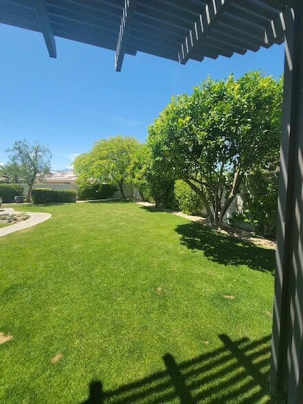 Building Photo - 5 Curie Ct