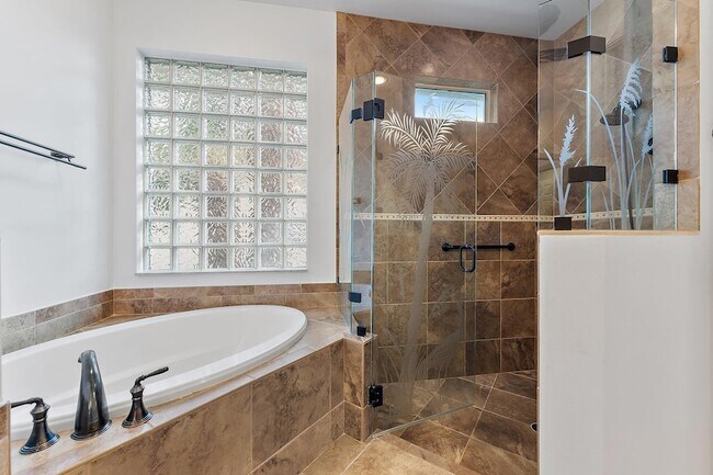 Building Photo - 236 Carina Dr