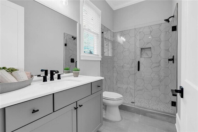 Building Photo - 909 Sunny Meadows Ln