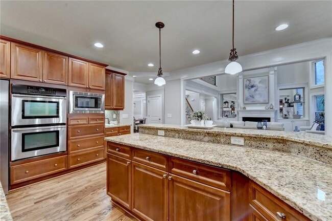 Building Photo - 9848 Talisman Dr